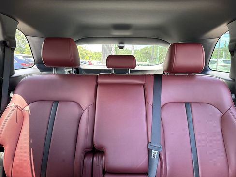Certified 2025 MAZDA CX-70 Plug-In Hybrid w/ Premium Plus AWD/4WD image 18