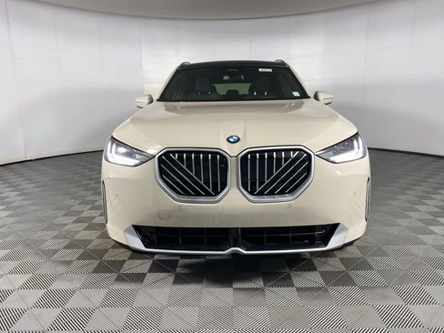 New 2026 BMW X3 xDrive30 w/ Premium Package AWD/4WD image 2