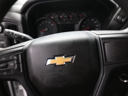 Used 2024 Chevrolet Silverado 2500 Custom w/ Custom Convenience Package AWD/4WD image 16