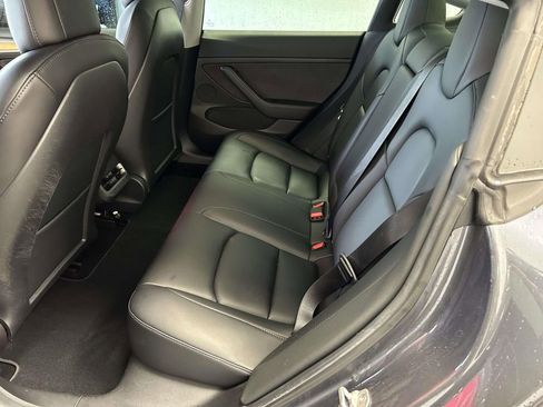 Used 2022 Tesla Model 3 Performance AWD/4WD image 12