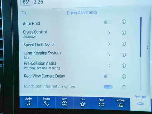 Used 2022 Ford F150 Lariat w/ Equipment Group 502A High image 45