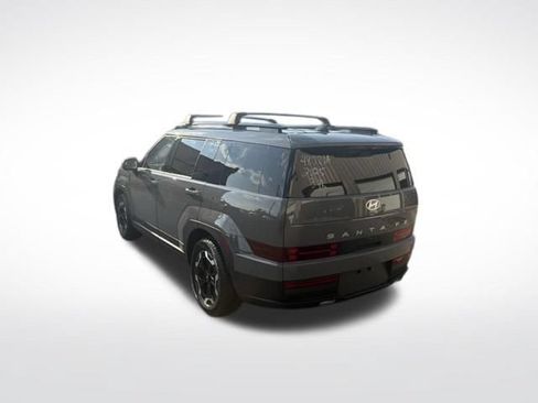 Used 2025 Hyundai Santa Fe SEL FWD image 5