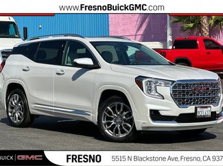 Used 2022 GMC Terrain Denali w/ Denali Premium Package image 1