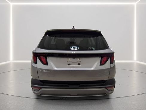 Used 2025 Hyundai Tucson SE AWD/4WD image 29