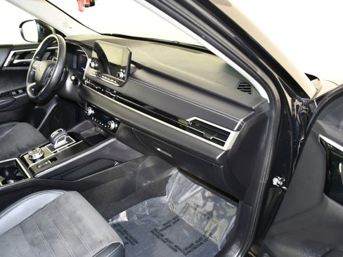Used 2023 Mitsubishi Outlander SE AWD/4WD image 40