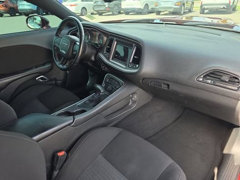 Used 2022 Dodge Challenger GT RWD image 8
