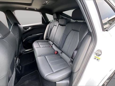 Used 2024 Audi Q4 e-tron Premium Plus AWD/4WD image 19