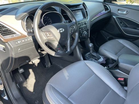 Used 2017 Hyundai Santa Fe Sport image 10