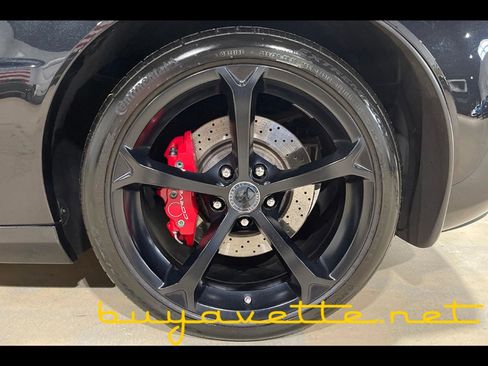 Used 2012 Chevrolet Corvette Grand Sport w/ 3LT Preferred Equipment Group image 14