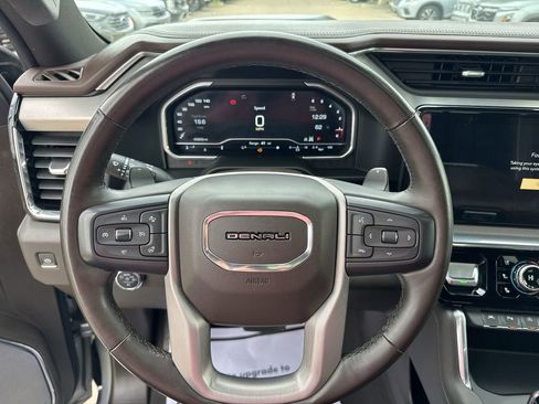Certified 2024 GMC Sierra 1500 Denali w/ Denali Reserve Package AWD/4WD image 15