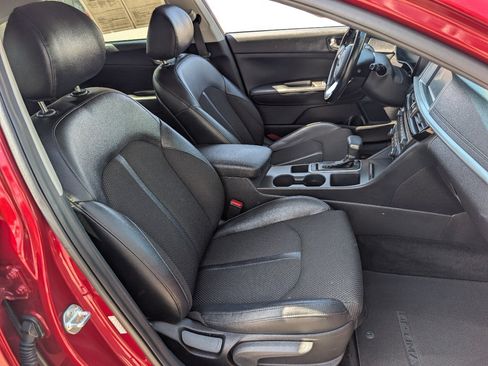 Used 2019 Kia Optima S w/ S Panoramic Sunroof Package FWD image 7