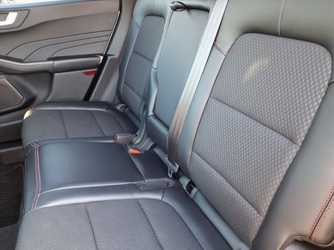 Used 2023 Ford Escape ST-Line Select image 7