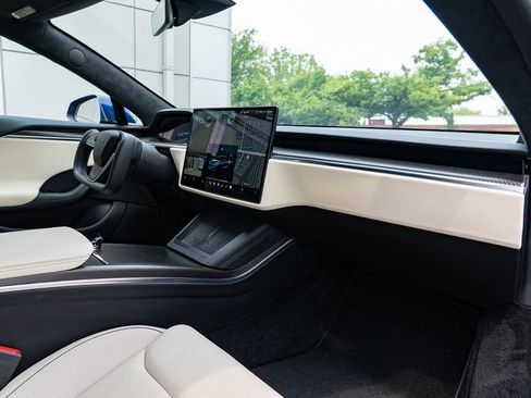 Used 2021 Tesla Model S Plaid AWD/4WD image 24