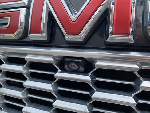 Used 2021 GMC Yukon Denali AWD/4WD image 42