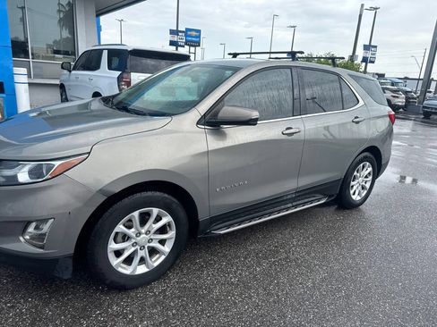 Certified 2018 Chevrolet Equinox LT FWD image 1
