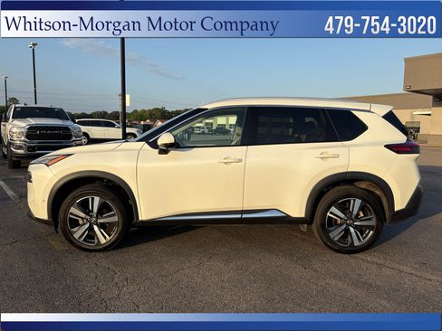 Used 2023 Nissan Rogue SL w/ SL Premium Package AWD/4WD image 8