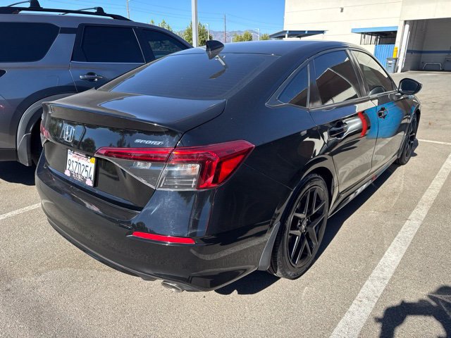 Used 2023 Honda Civic Sport image 4