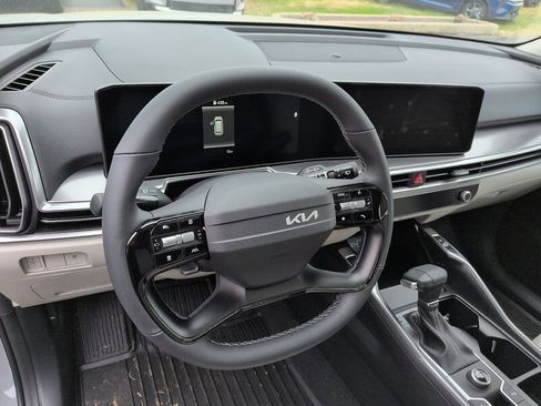 New 2026 Kia Sorento S w/ S Panoramic Sunroof Package FWD image 9
