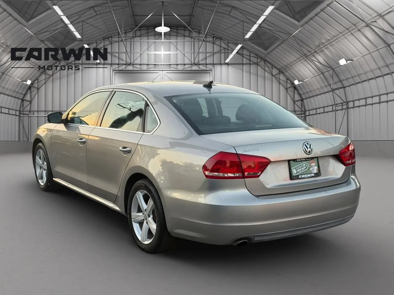 Used 2013 Volkswagen Passat 2.5 SE FWD image 6