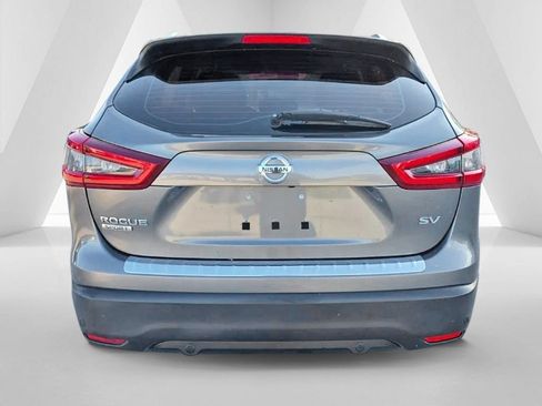 Used 2022 Nissan Rogue Sport SV FWD image 6