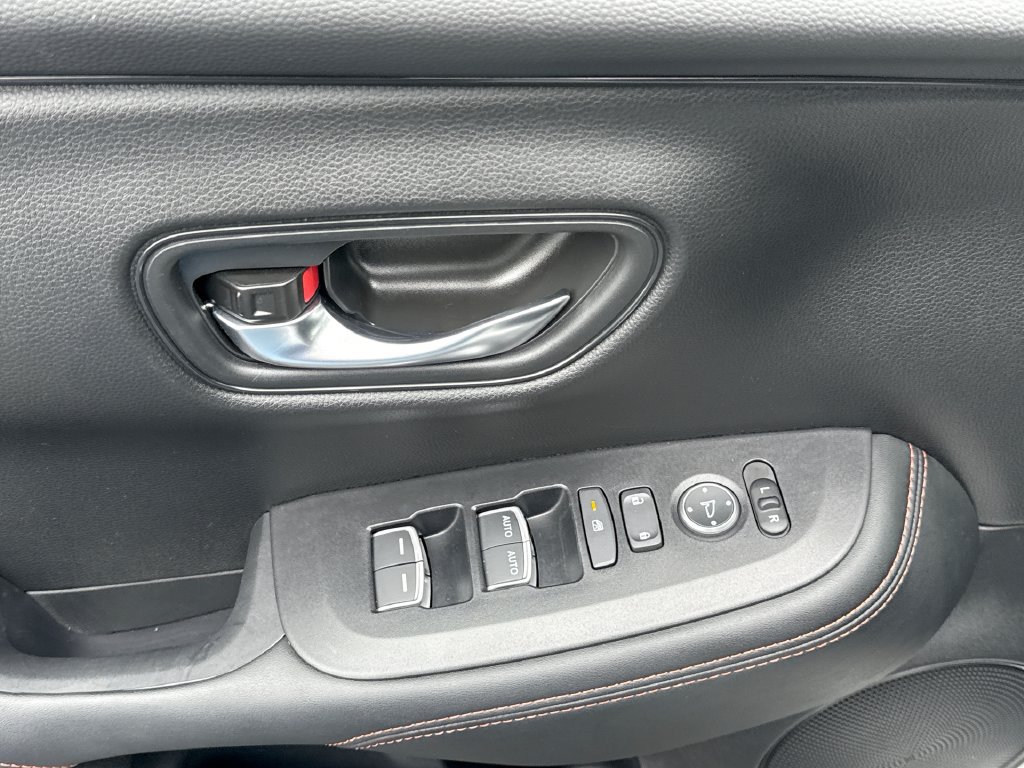 Used 2026 Honda HR-V Sport image 15