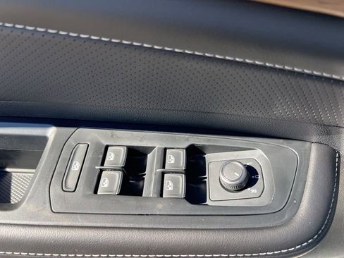 New 2026 Volkswagen Atlas SE image 20