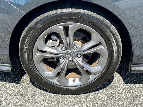 Used 2024 Honda Accord EX image 8
