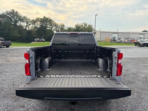 Used 2025 Chevrolet Silverado 1500 RST w/ Convenience Package II AWD/4WD image 18