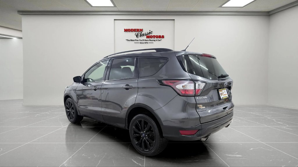 Used 2017 Ford Escape Titanium AWD/4WD image 5