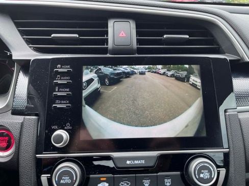 Used 2020 Honda Civic Sport image 11