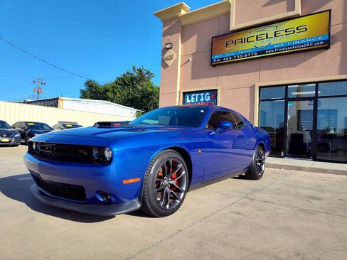 Used 2021 Dodge Challenger R/T Scat Pack w/ Shaker Package image 9