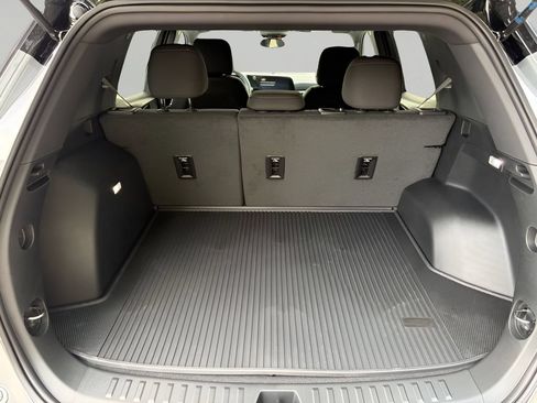 New 2027 Chevrolet Equinox LT w/ LPO, Floor Liner Package AWD/4WD image 6