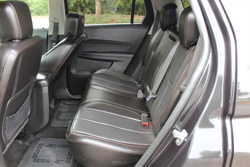 Used 2014 GMC Terrain SLT w/ Chrome Appearance Package AWD/4WD image 13