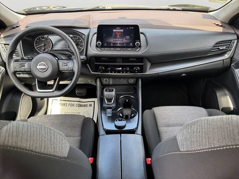 Used 2023 Nissan Rogue SV AWD/4WD image 17