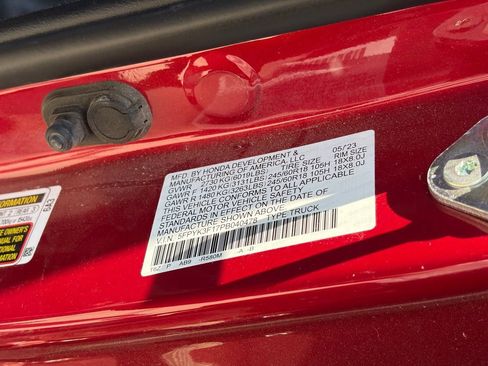 Used 2023 Honda Ridgeline Sport image 14