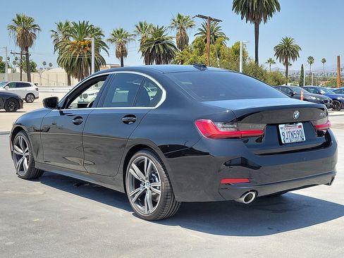 Used 2024 BMW 330i Sedan w/ Premium Package RWD image 2