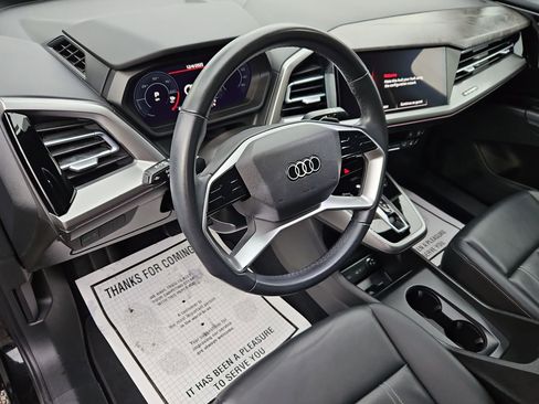 Used 2023 Audi Q4 e-tron Premium Plus w/ Premium Plus image 12