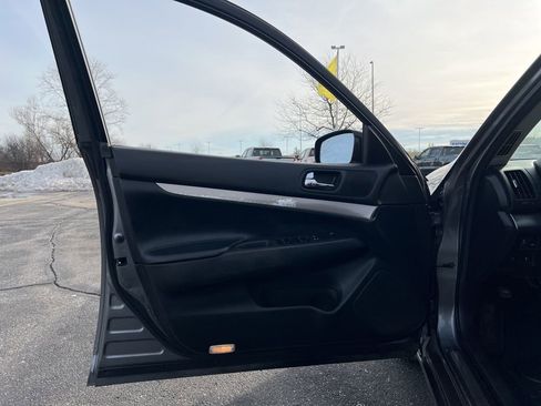 Used 2012 INFINITI G25 x image 7