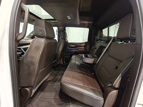 Used 2023 GMC Sierra 1500 Denali w/ Denali Reserve Package AWD/4WD image 42