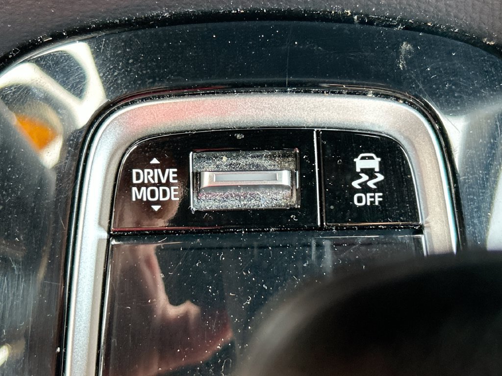 Used 2024 Toyota Corolla SE FWD image 33