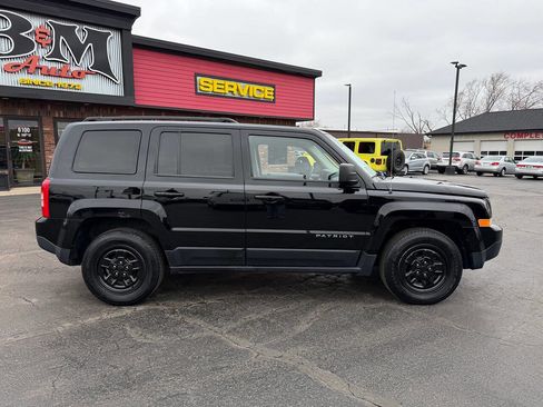 Used 2015 Jeep Patriot Sport w/ Power Value Group image 8