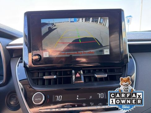 Used 2025 Toyota Corolla Cross XLE FWD image 21