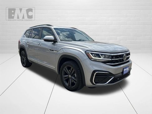 Used 2021 Volkswagen Atlas SE AWD/4WD image 2