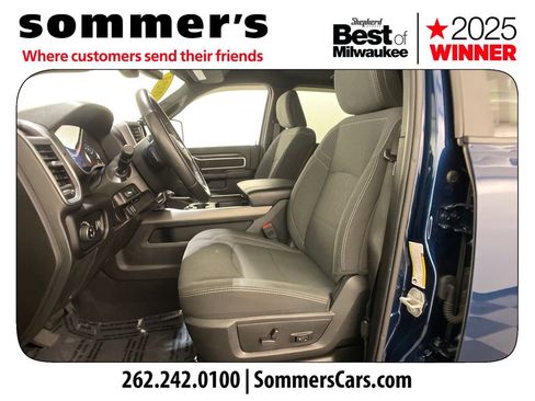 Used 2024 RAM 2500 Big Horn w/ Night Edition AWD/4WD image 9