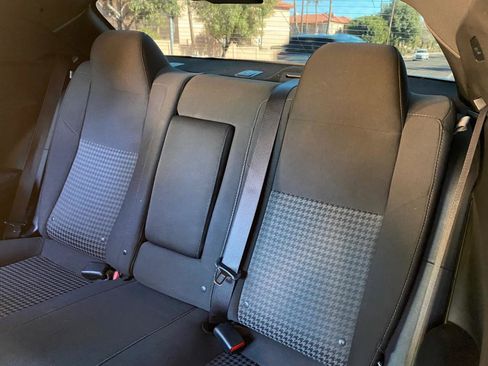 Used 2019 Dodge Challenger R/T image 33