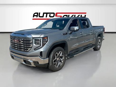 Used 2026 GMC Sierra 1500 SLT w/ SLT Premium Plus Package AWD/4WD image 3