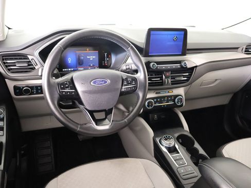 Used 2024 Ford Escape Active image 2