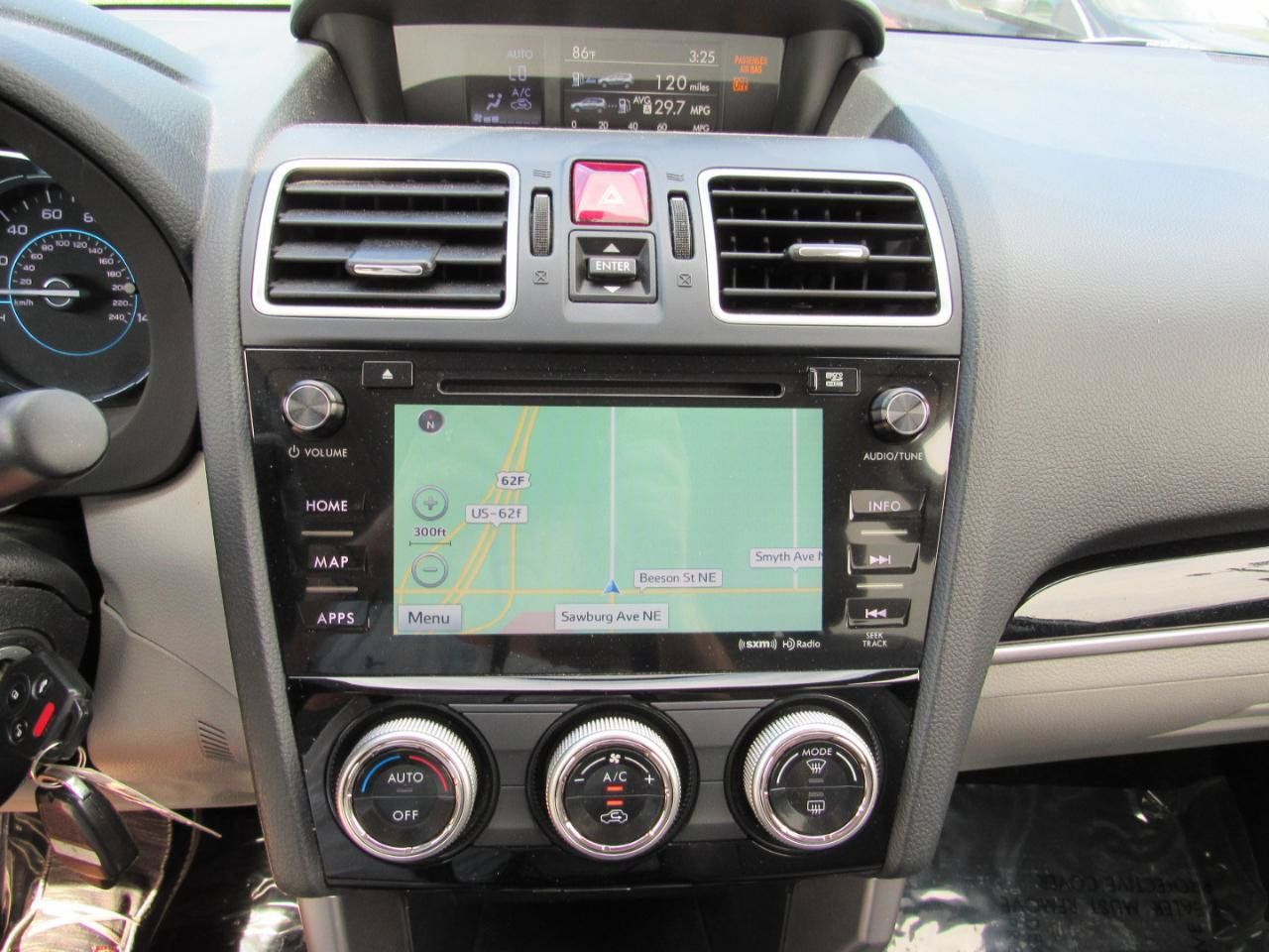 Used 2017 Subaru Forester 2.5i Limited AWD/4WD image 19