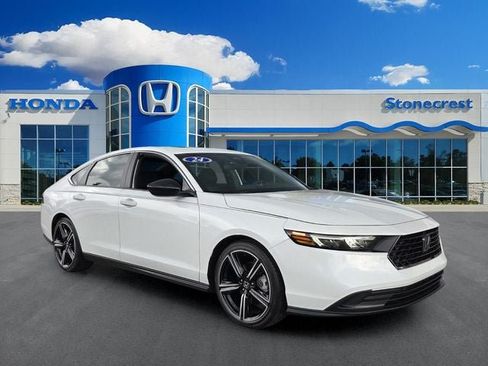 Used 2024 Honda Accord Sport image 1