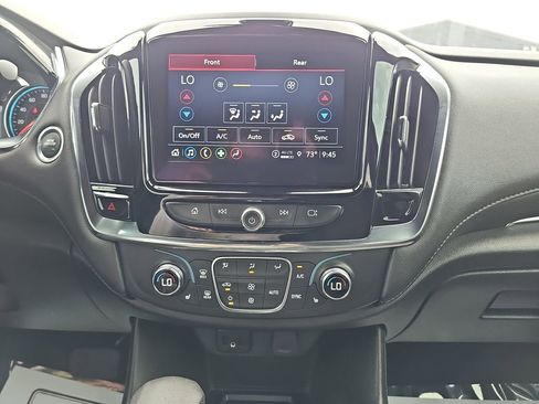 Used 2023 Chevrolet Traverse LT FWD image 30